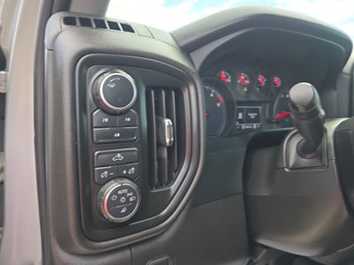 2022 Chevrolet Silverado Custom