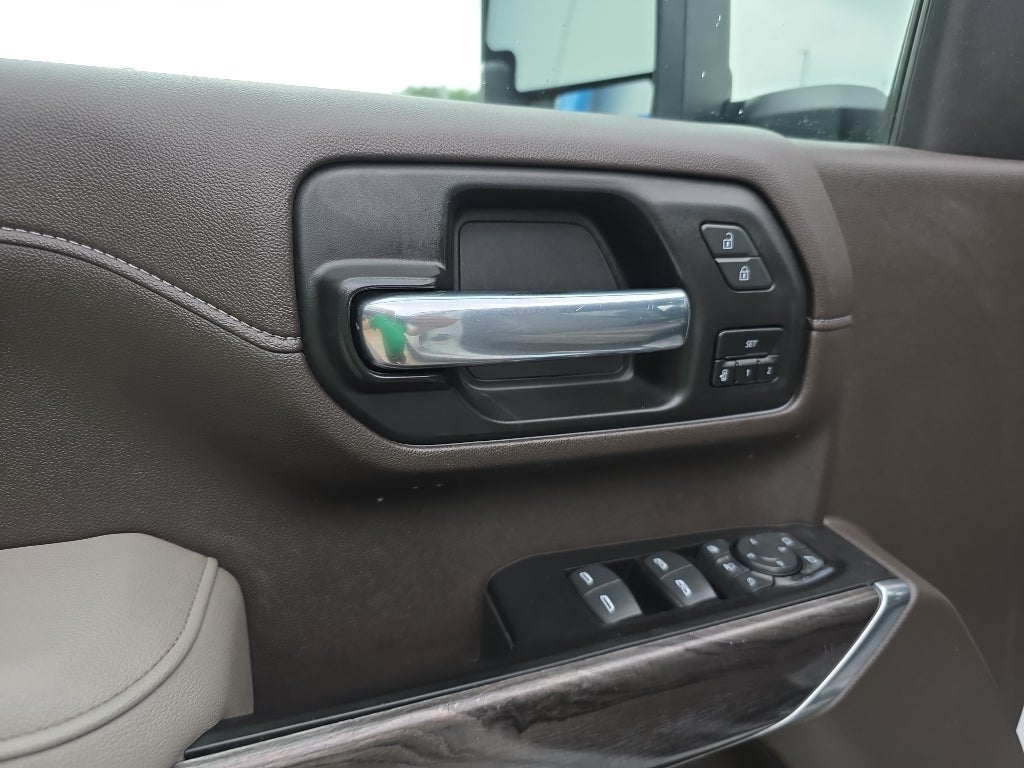 2022 Chevrolet Silverado LTZ