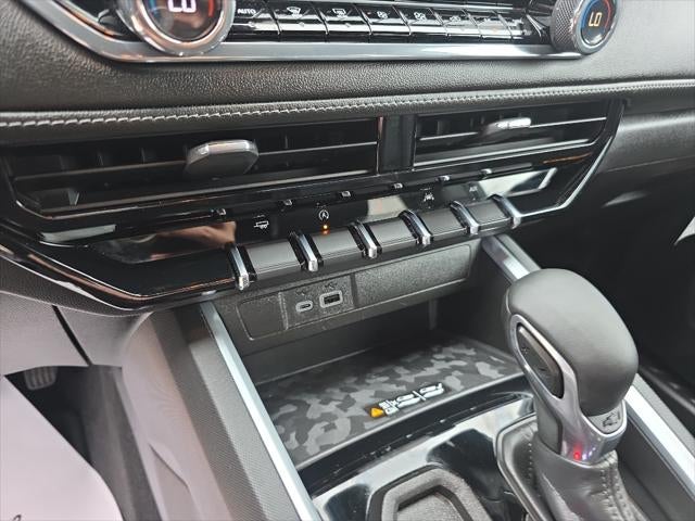 2024 Chevrolet Colorado 2WD LT