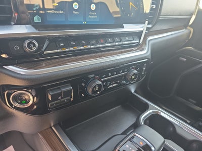 2025 Chevrolet Silverado RST