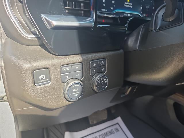 2025 Chevrolet Silverado RST