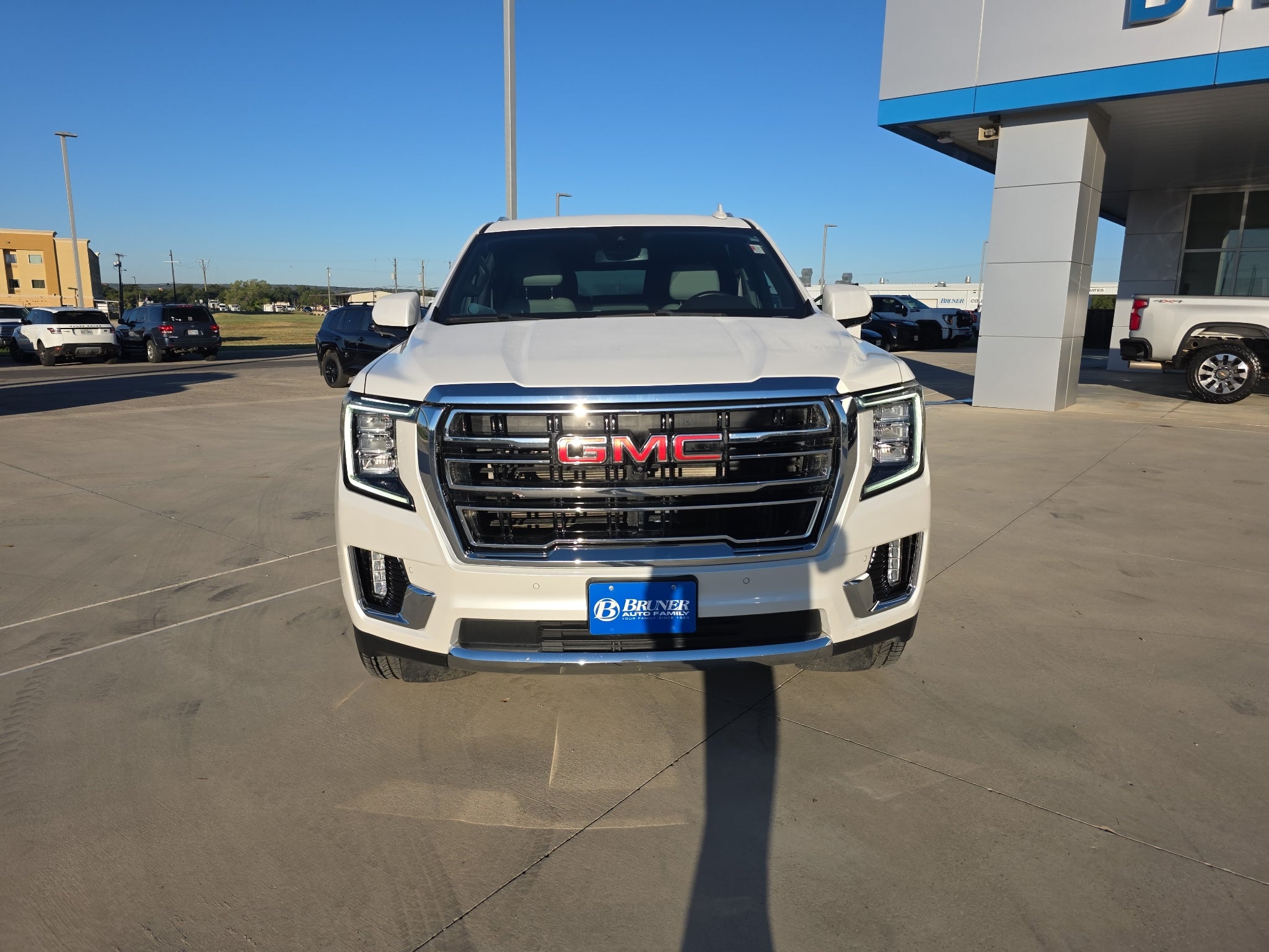 2024 GMC Yukon XL SLT