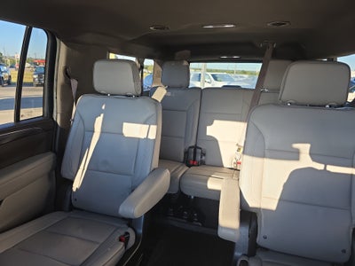 2024 GMC Yukon XL SLT