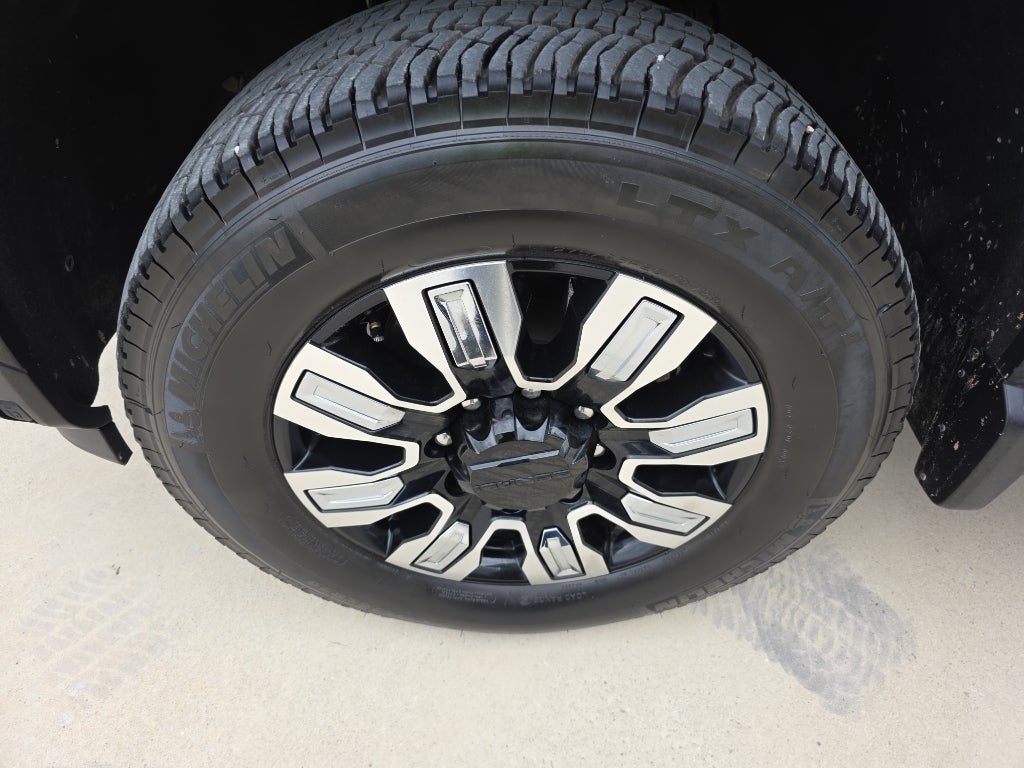 2024 GMC Sierra Denali