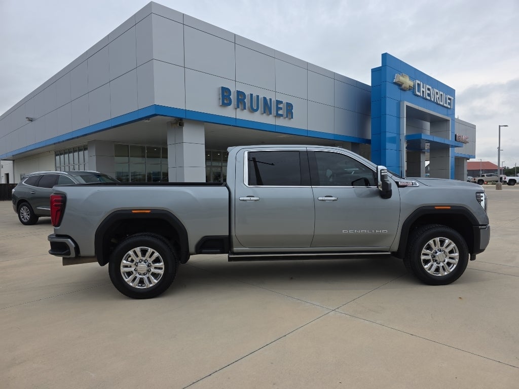 2024 GMC Sierra Denali