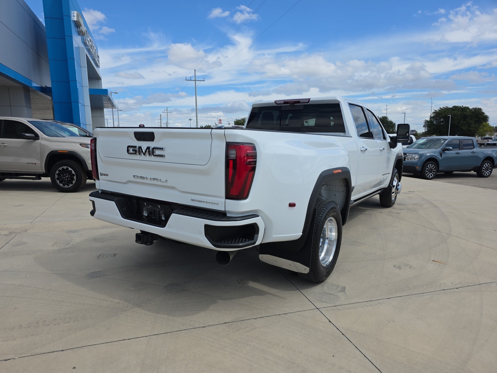 2024 GMC Sierra Denali Ultimate