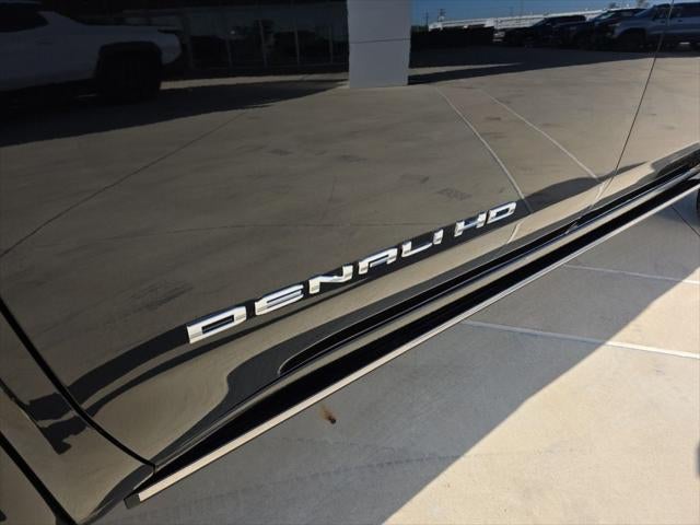 2025 GMC Sierra Denali