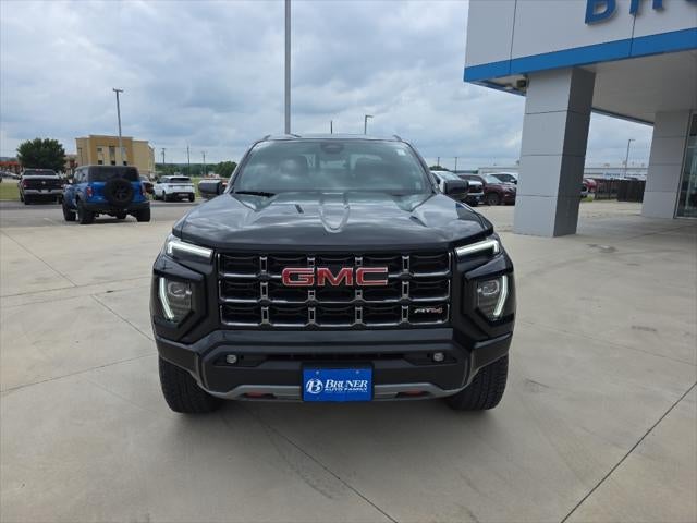 2023 GMC Canyon 4WD AT4
