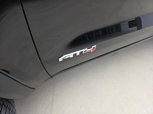 2023 GMC Canyon 4WD AT4