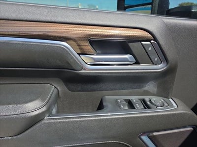 2024 Chevrolet Silverado LT