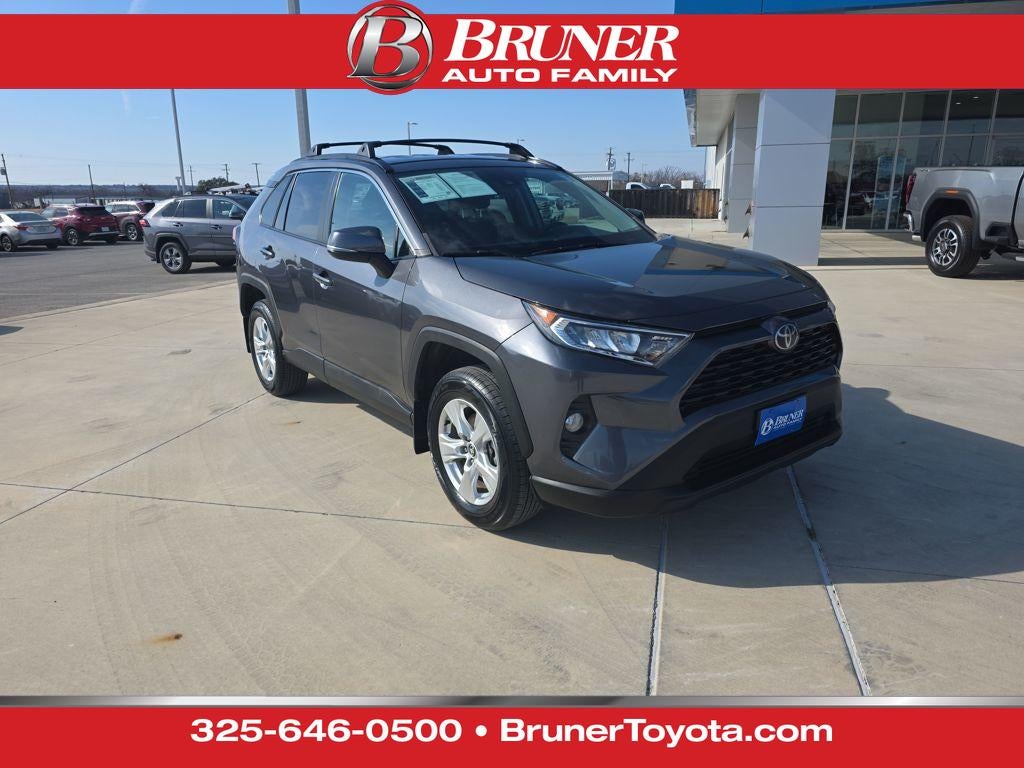 2021 Toyota RAV4 XLE