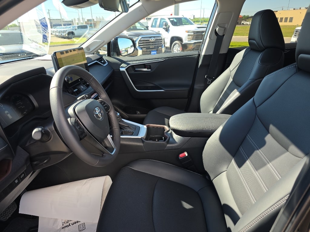2025 Toyota RAV4 Limited