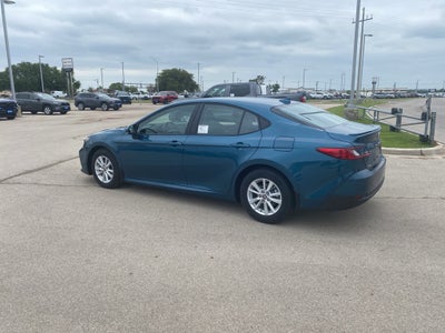 2026 Toyota Camry Hybrid LE