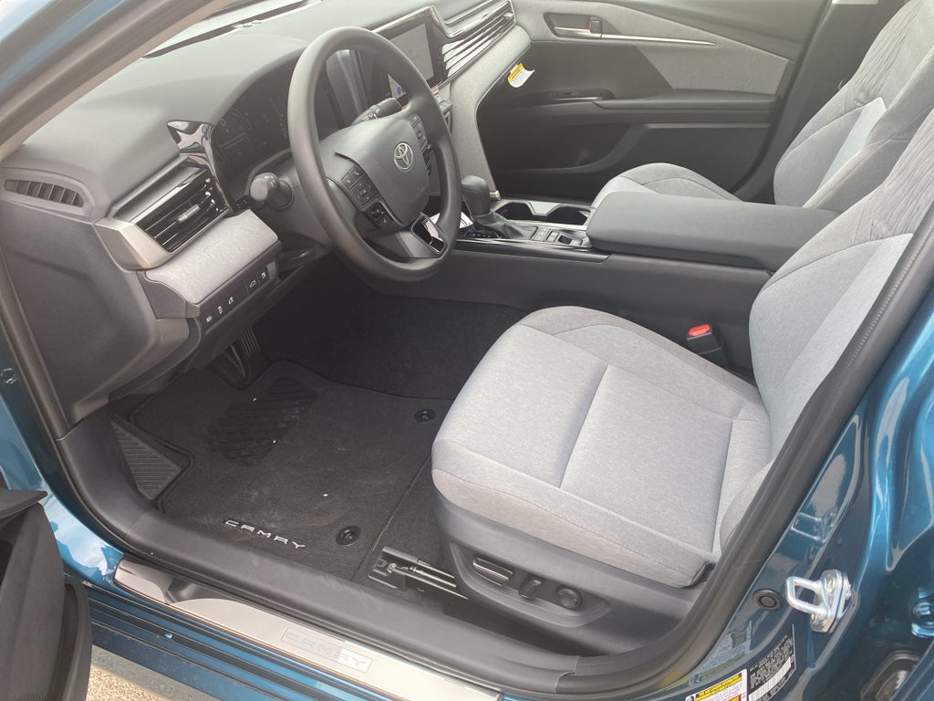 2026 Toyota Camry Hybrid LE