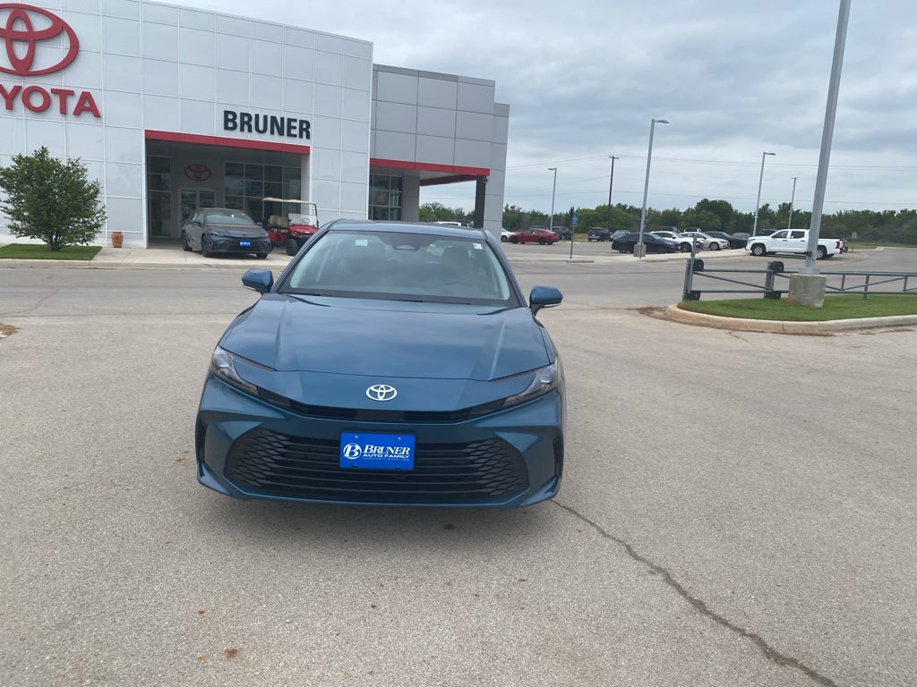 2026 Toyota Camry Hybrid LE