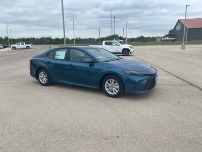 2026 Toyota Camry Hybrid LE