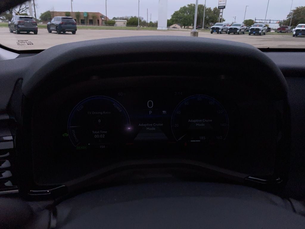 2025 Toyota Camry Hybrid XLE