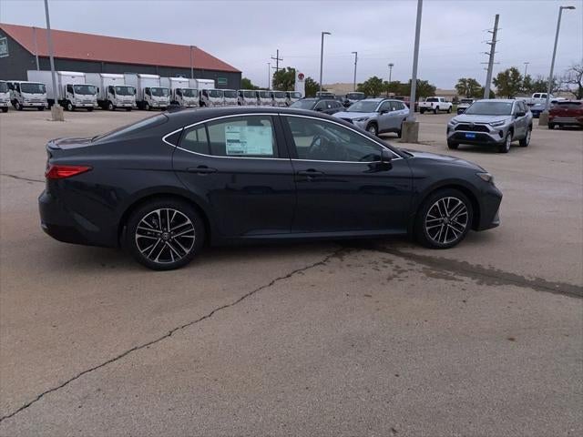 2025 Toyota Camry Hybrid XLE