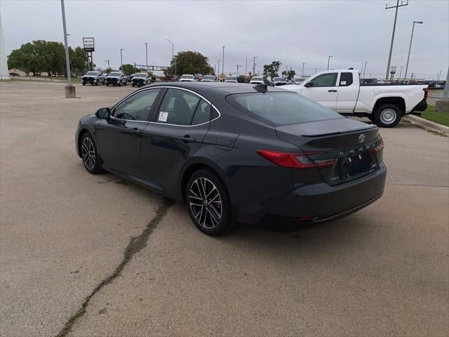 2025 Toyota Camry Hybrid XLE