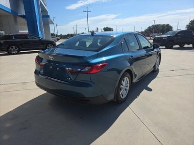2026 Toyota Camry Hybrid LE