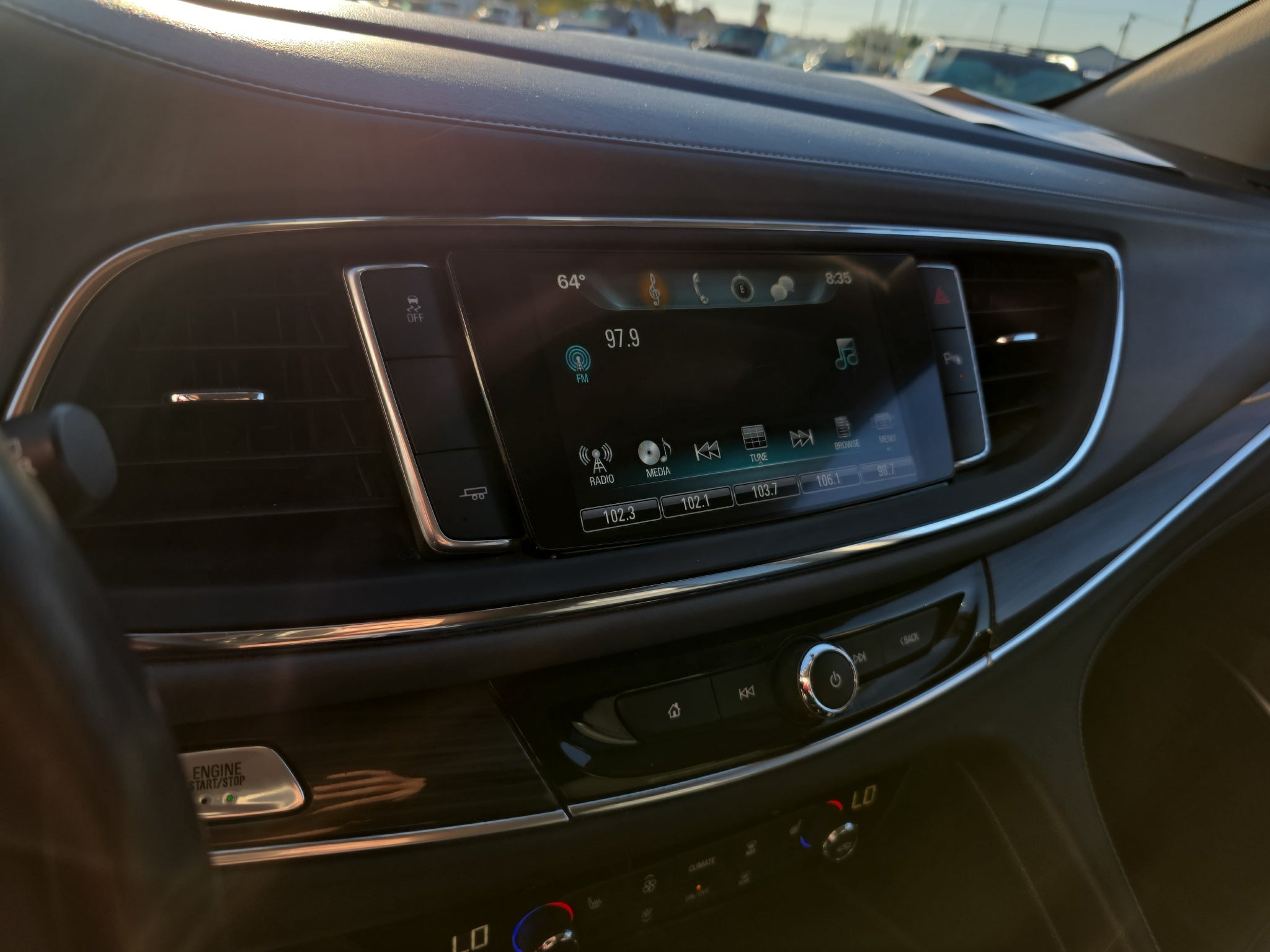 2018 Buick Enclave Essence
