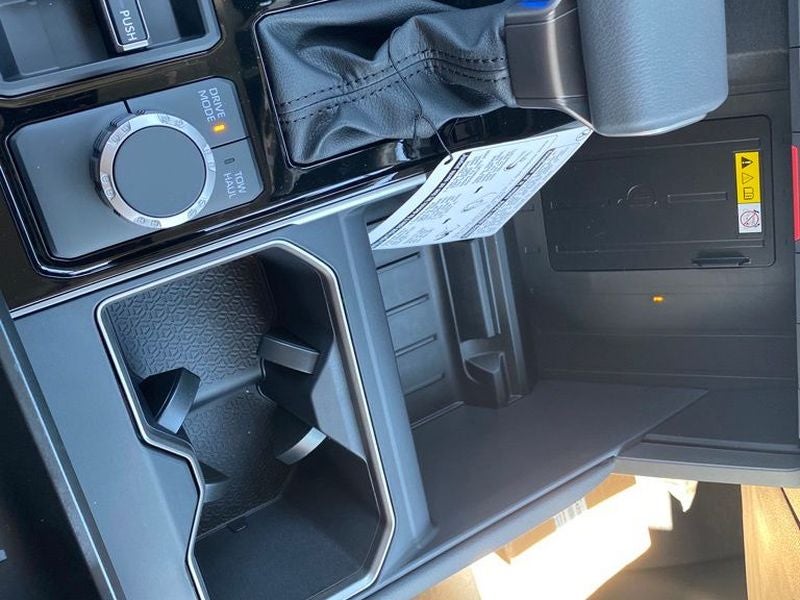 2023 Toyota Tundra Hybrid Limited