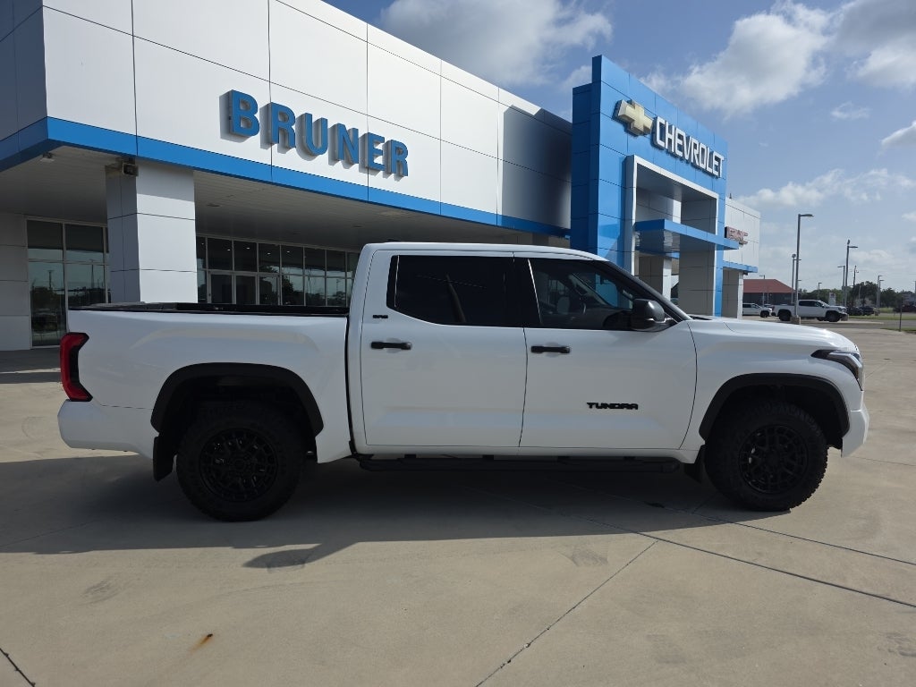 2025 Toyota Tundra SR5