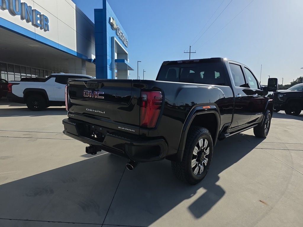 2025 GMC Sierra 2500 HD Denali