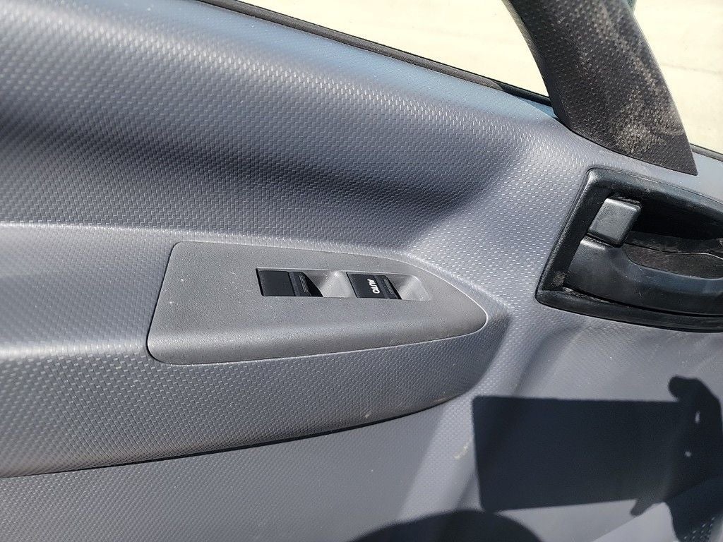 2025 Chevrolet Low Cab Forward 3500 HG 1WT