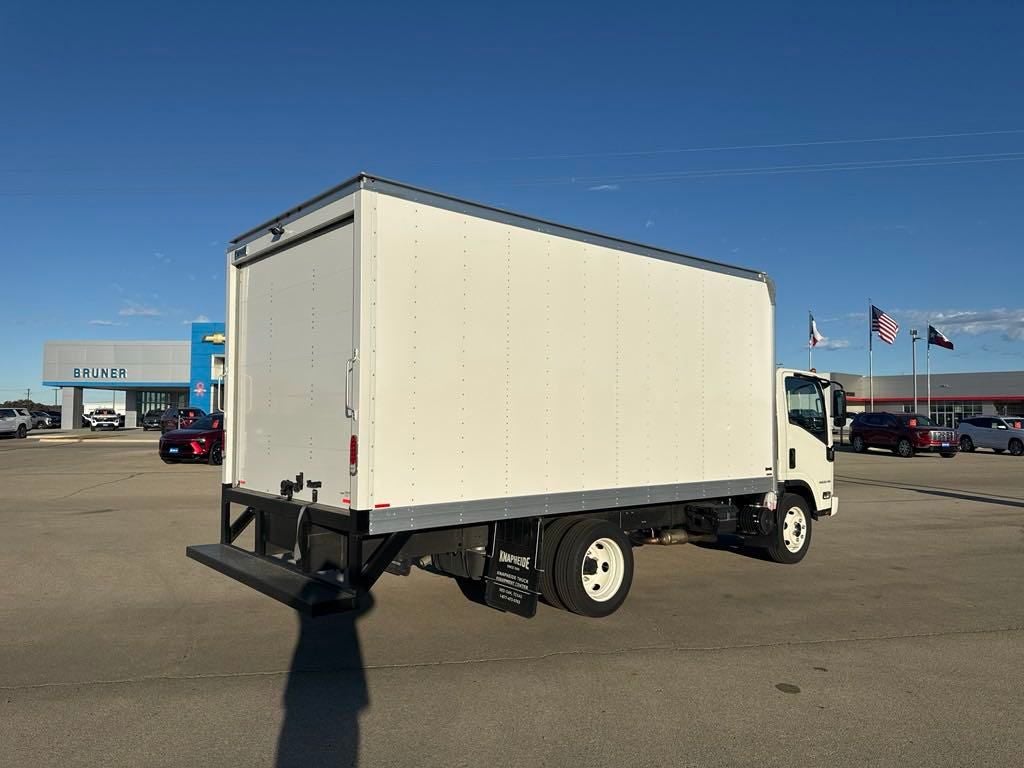 2025 Chevrolet Low Cab Forward 4500 HG 1WT