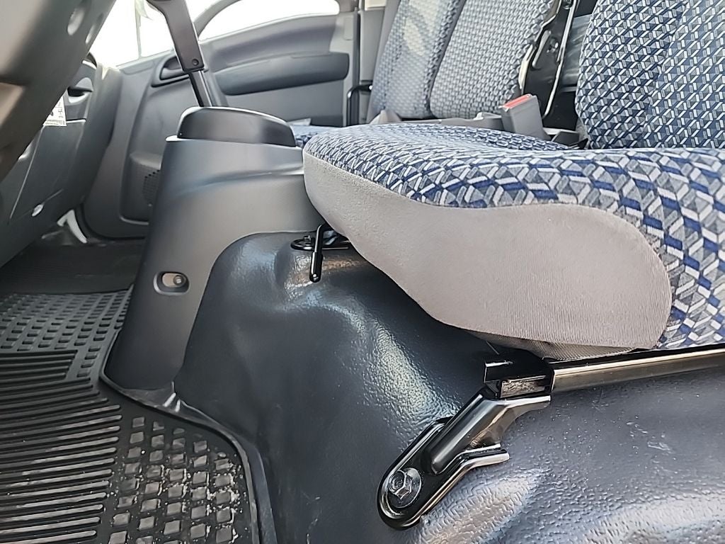 2024 Chevrolet Low Cab Forward 4500 HG 1WT