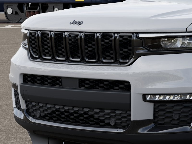 2025 Jeep Grand Cherokee L Limited 4x2