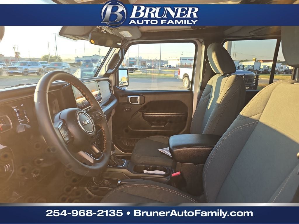 2024 Jeep Gladiator Sport S