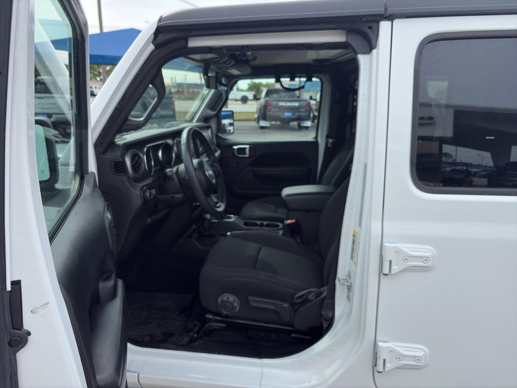 2021 Jeep Gladiator Willys 4x4