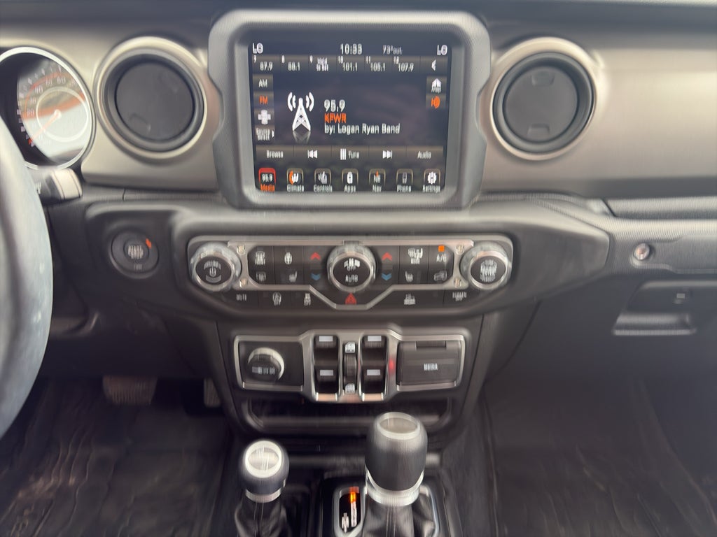 2021 Jeep Gladiator Willys 4x4