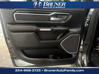 2022 RAM 1500 Laramie Crew Cab 4x2 5'7' Box