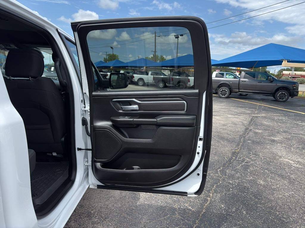 2025 RAM 1500 Lone Star Crew Cab 4x4 5'7' Box