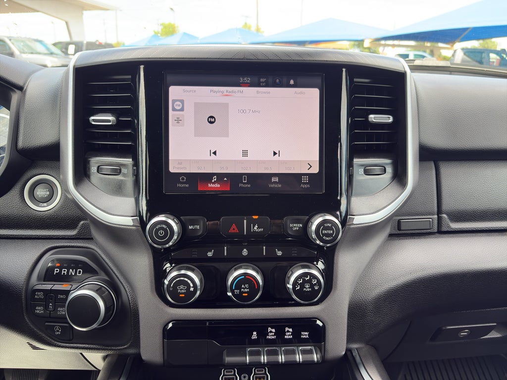 2025 RAM 1500 Lone Star Crew Cab 4x4 5'7' Box