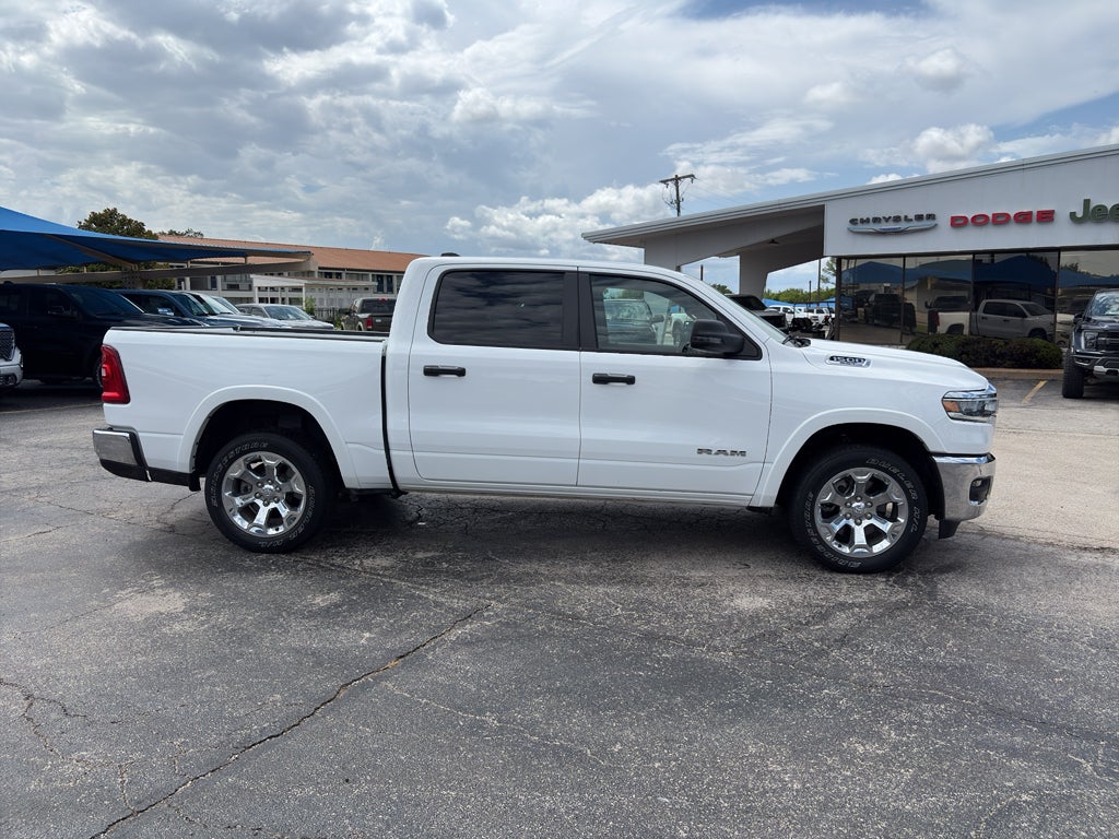 2025 RAM 1500 Lone Star Crew Cab 4x4 5'7' Box