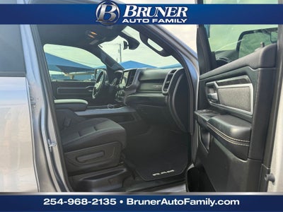 2020 RAM 1500 Lone Star Crew Cab 4x4 5'7' Box