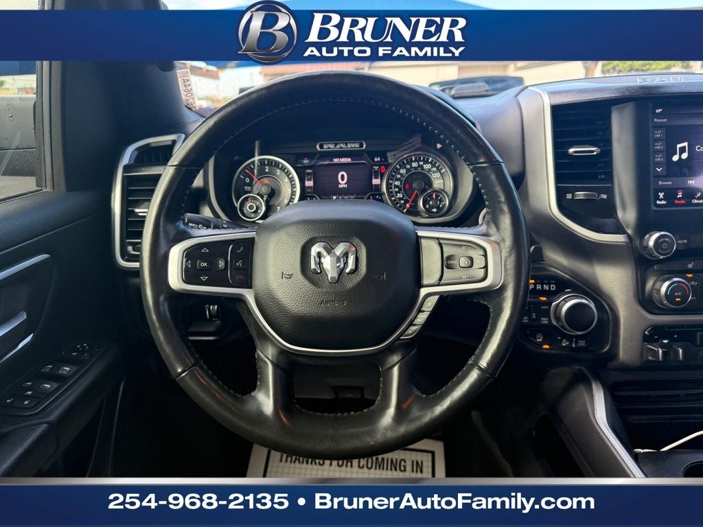 2020 RAM 1500 Lone Star Crew Cab 4x4 5'7' Box