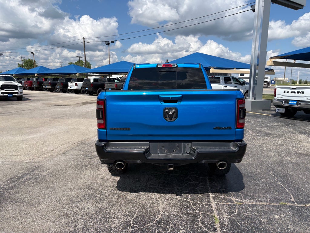 2022 RAM 1500 Big Horn Crew Cab 4x4 5'7' Box