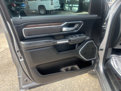 2022 RAM 1500 Laramie Crew Cab 4x4 5'7' Box