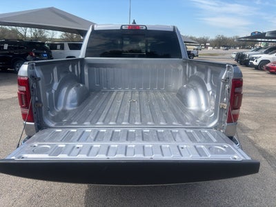 2022 RAM 1500 Laramie Crew Cab 4x4 5'7' Box