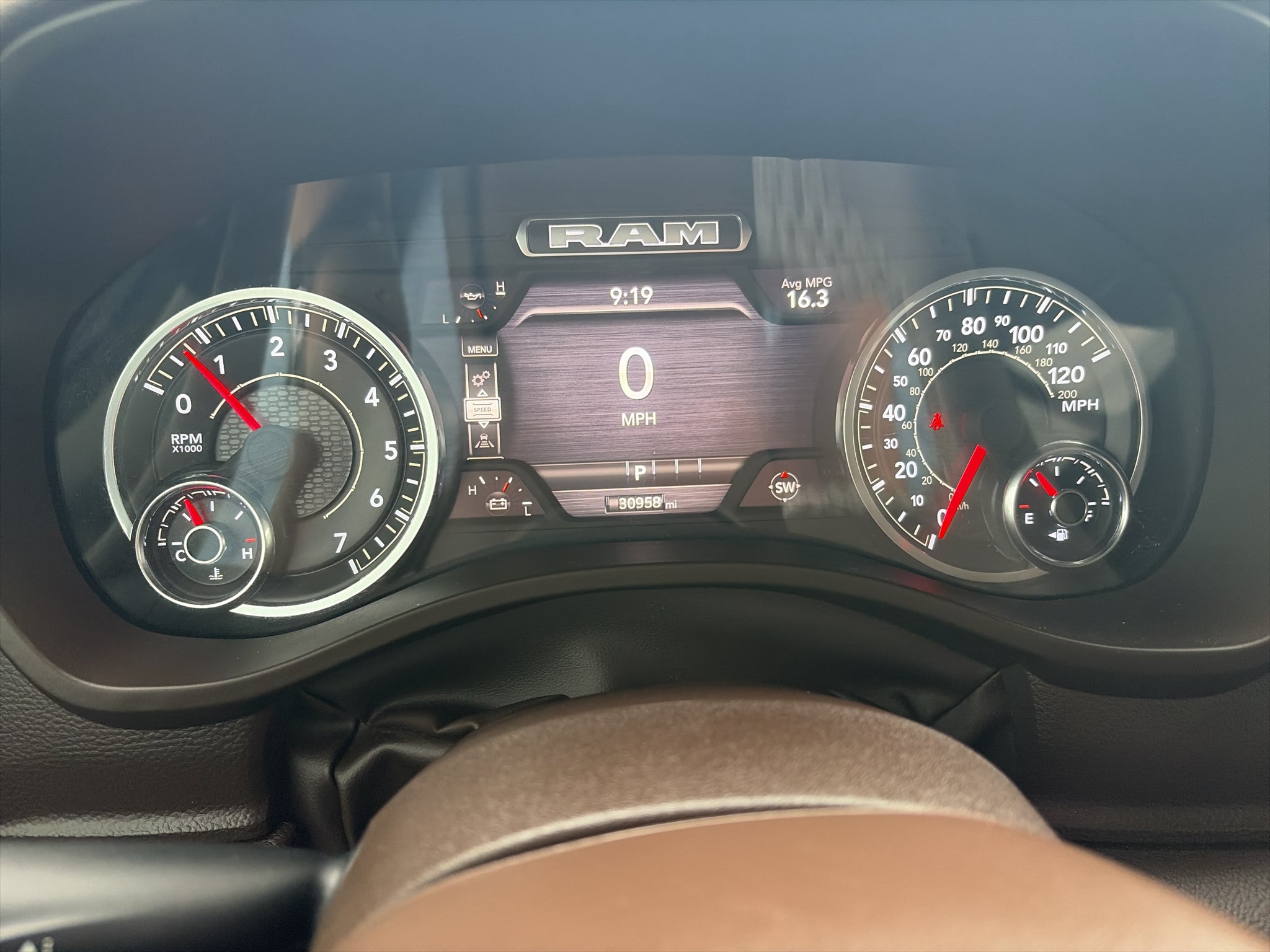 2025 RAM 1500 Laramie Crew Cab 4x4 5'7' Box