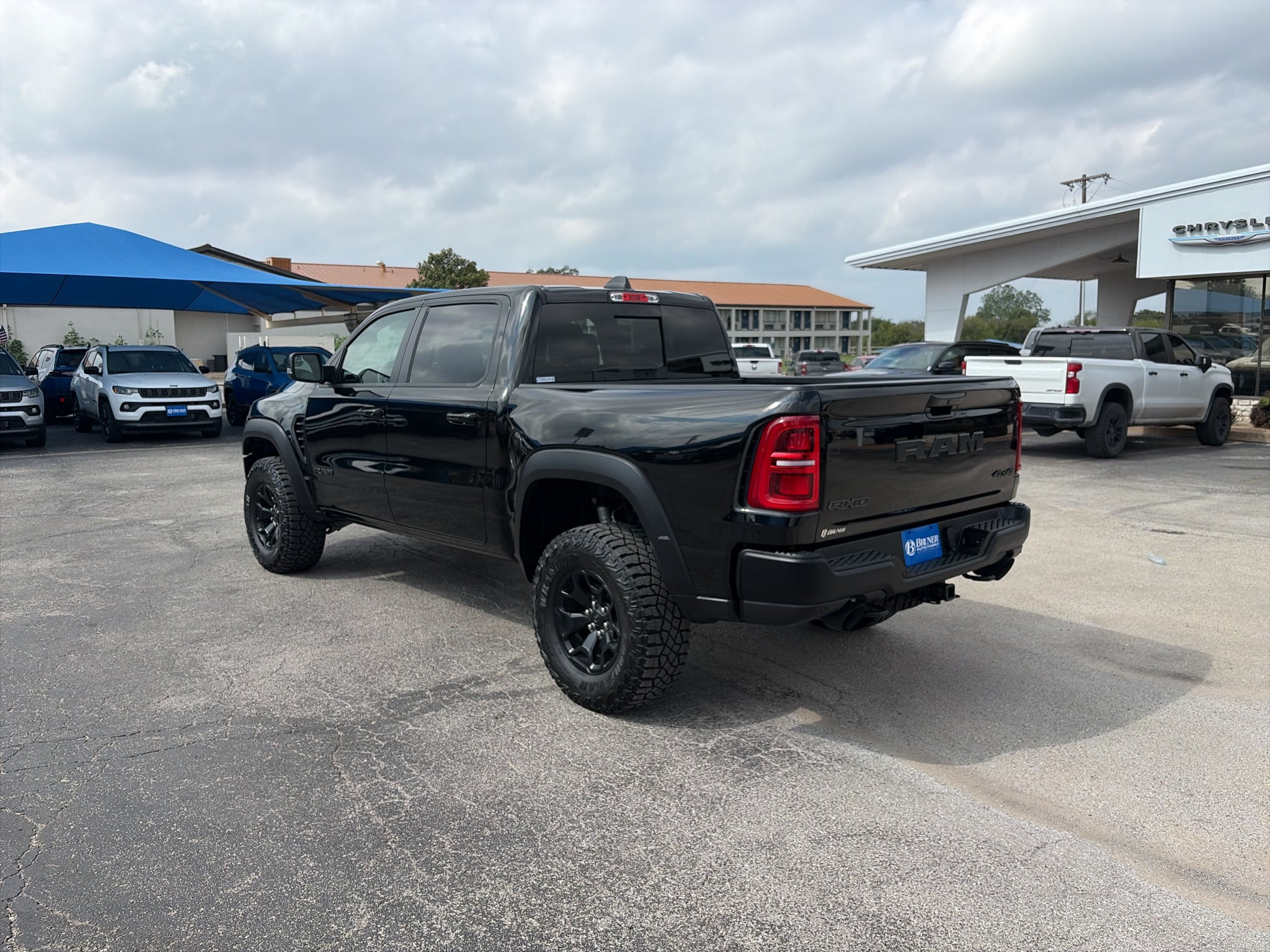 2026 RAM 1500 RHO Crew Cab 4x4 5'7' Box