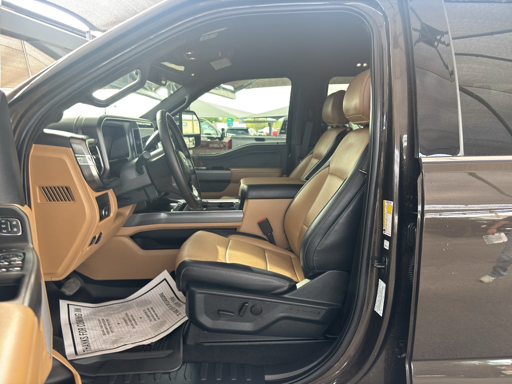 2025 Ford F-350 LARIAT