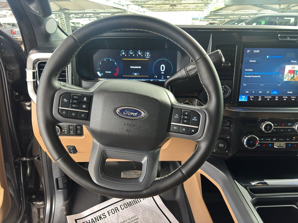 2025 Ford F-350 LARIAT