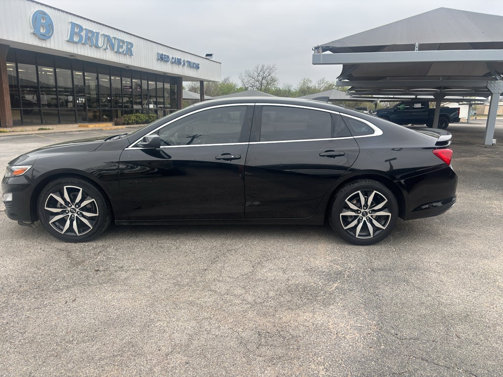 2021 Chevrolet Malibu FWD RS