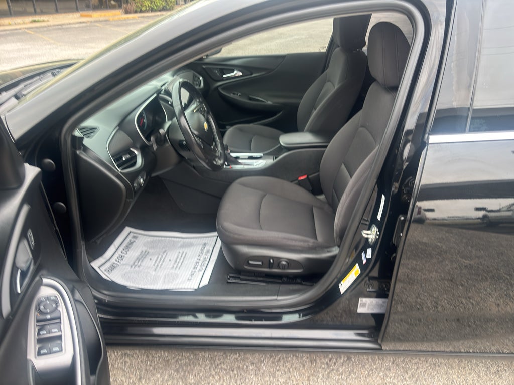 2021 Chevrolet Malibu FWD RS